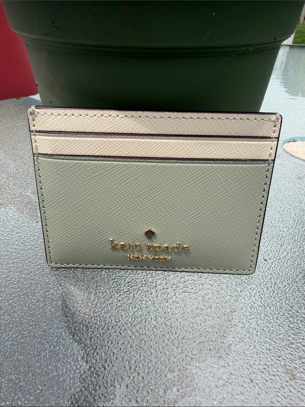 kate spade Two-Tone Saffiano Card Holder in Sage Green and Cream
